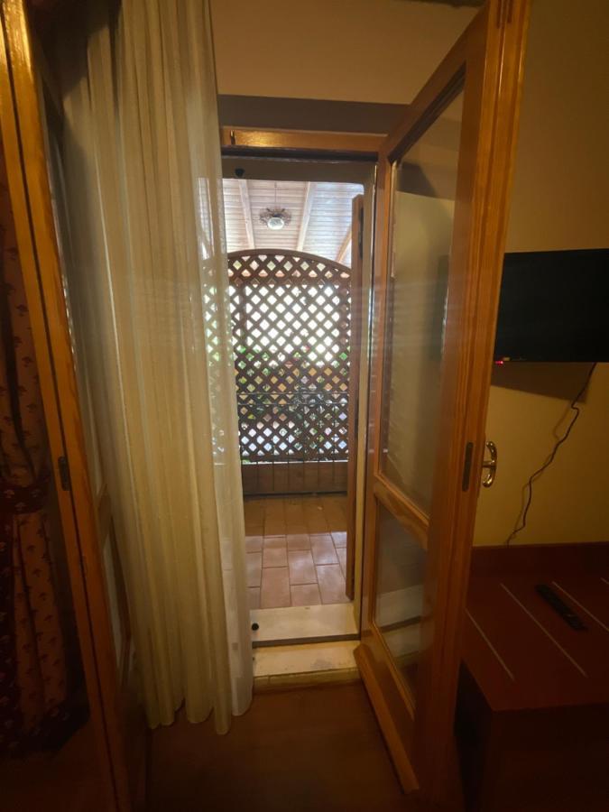 La Terrazza Dei Ciliegi Hotel Santa Maria Degli Angeli  Kültér fotó